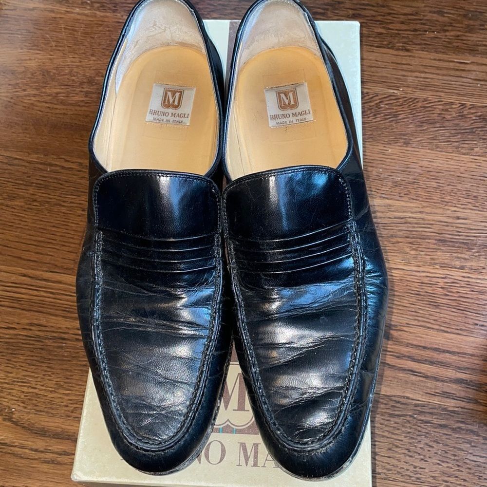 Vintage Bruno Magli Manzo black‎ slip on loafers